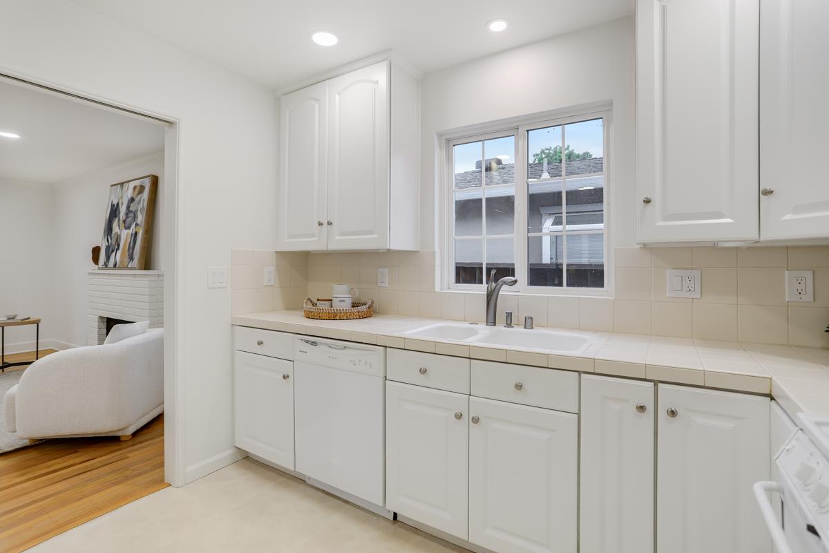 Detail Gallery Image 16 of 33 For 3471 San Marcos Way, Santa Clara,  CA 95051 - 3 Beds | 2 Baths