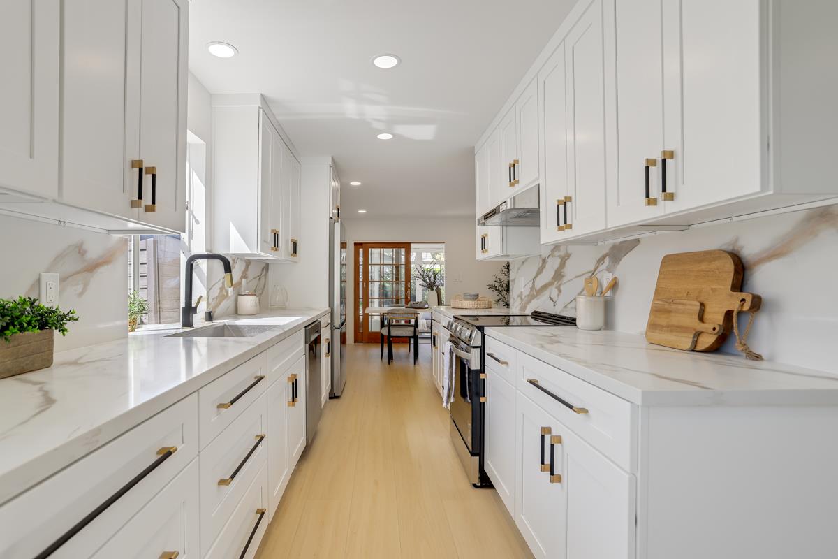 Detail Gallery Image 7 of 27 For 3003 Millar Ave, Santa Clara,  CA 95051 - 3 Beds | 2 Baths