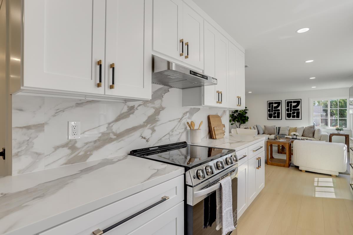 Detail Gallery Image 9 of 27 For 3003 Millar Ave, Santa Clara,  CA 95051 - 3 Beds | 2 Baths