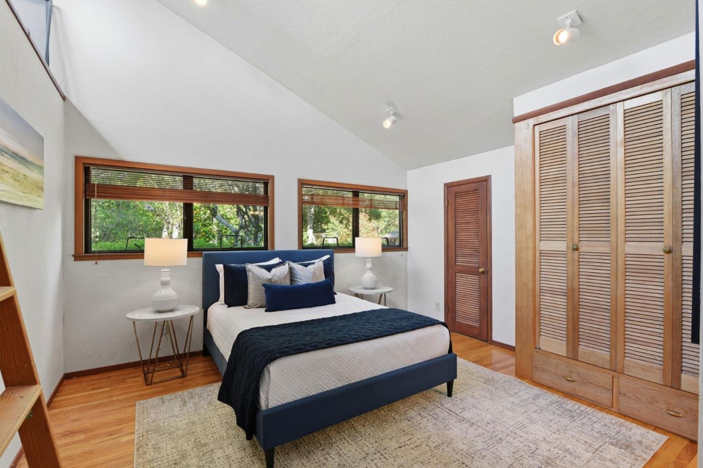 Detail Gallery Image 23 of 61 For 12861 Foothill Ln, Saratoga,  CA 95070 - 3 Beds | 2 Baths