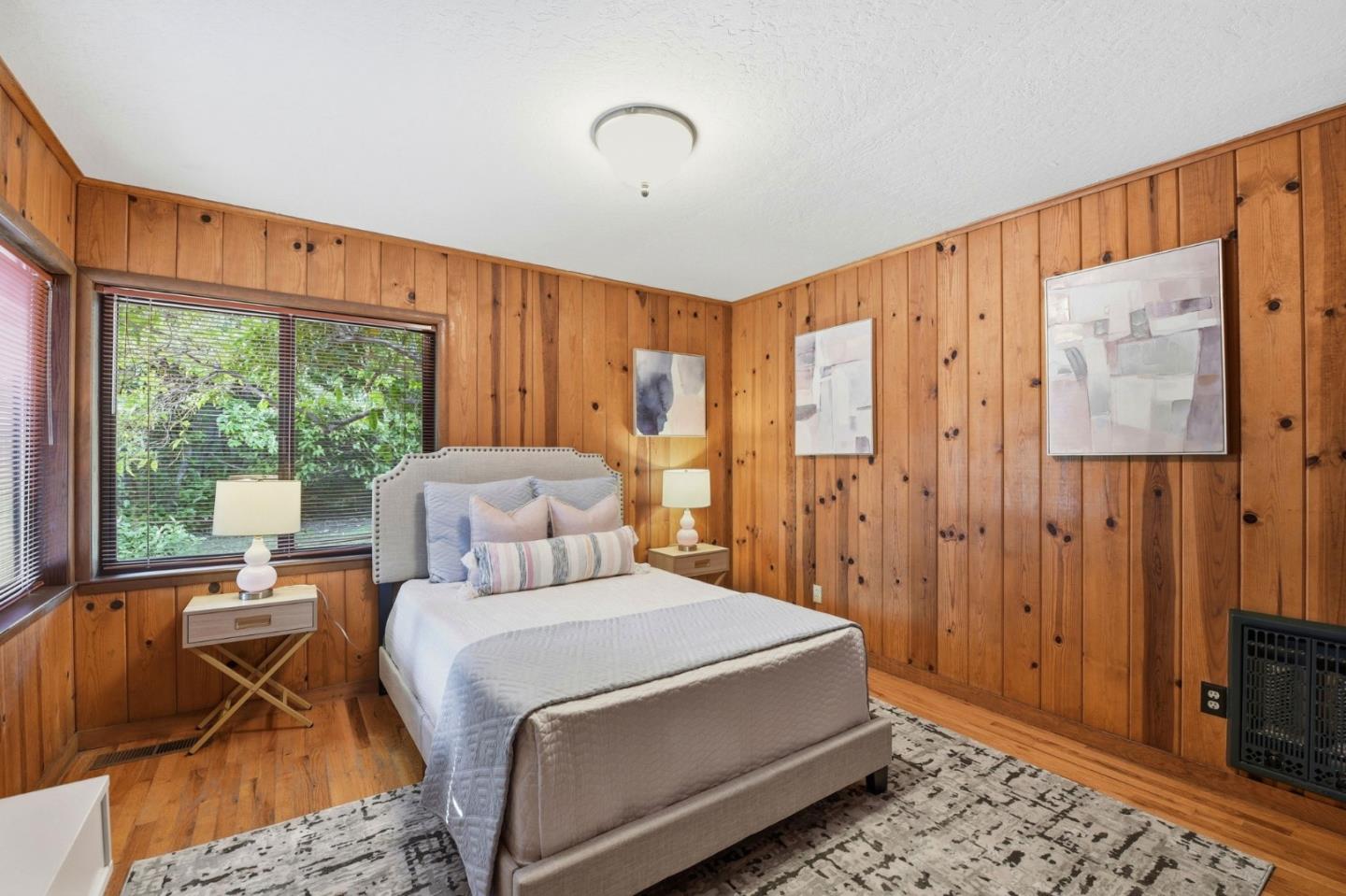 Detail Gallery Image 27 of 61 For 12861 Foothill Ln, Saratoga,  CA 95070 - 3 Beds | 2 Baths