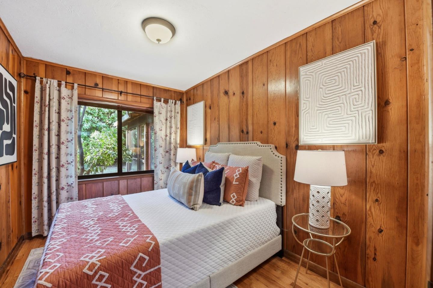 Detail Gallery Image 28 of 61 For 12861 Foothill Ln, Saratoga,  CA 95070 - 3 Beds | 2 Baths