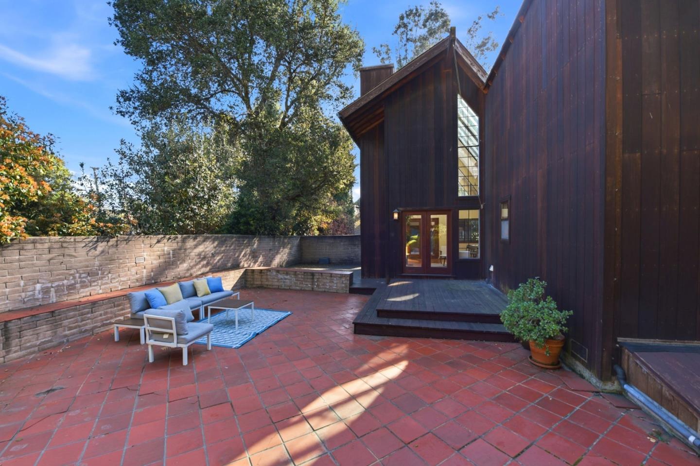 Detail Gallery Image 40 of 61 For 12861 Foothill Ln, Saratoga,  CA 95070 - 3 Beds | 2 Baths