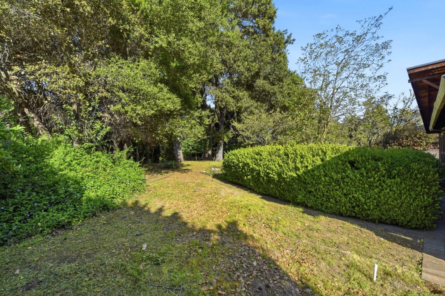 Detail Gallery Image 47 of 61 For 12861 Foothill Ln, Saratoga,  CA 95070 - 3 Beds | 2 Baths