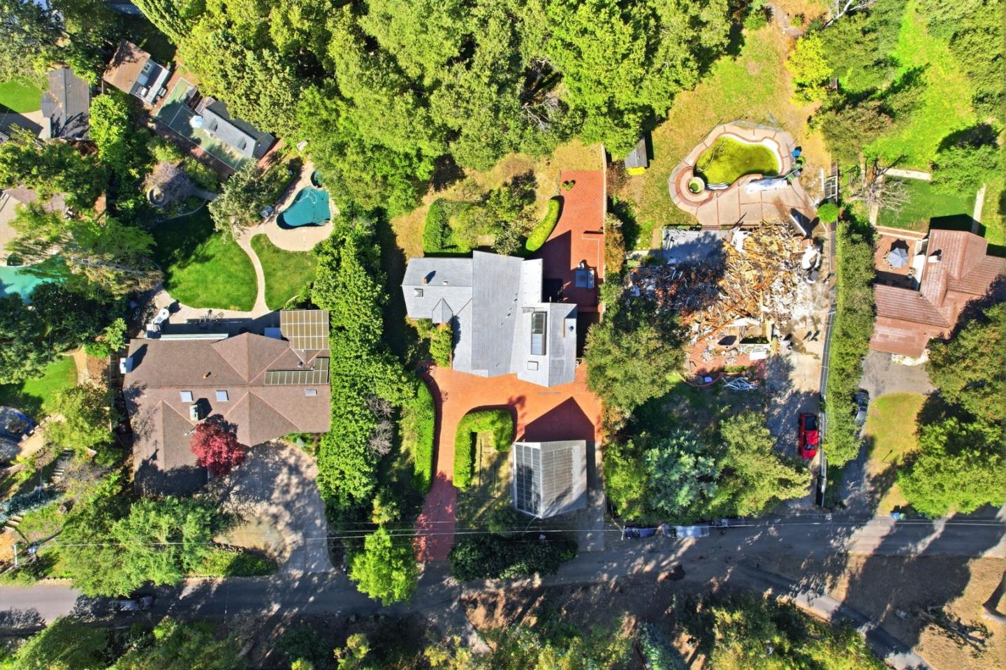 Detail Gallery Image 58 of 61 For 12861 Foothill Ln, Saratoga,  CA 95070 - 3 Beds | 2 Baths