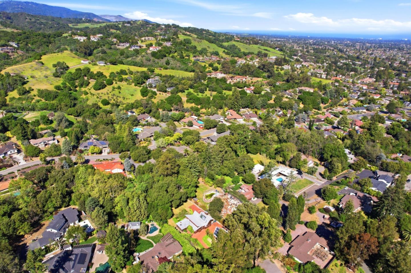 Detail Gallery Image 60 of 61 For 12861 Foothill Ln, Saratoga,  CA 95070 - 3 Beds | 2 Baths