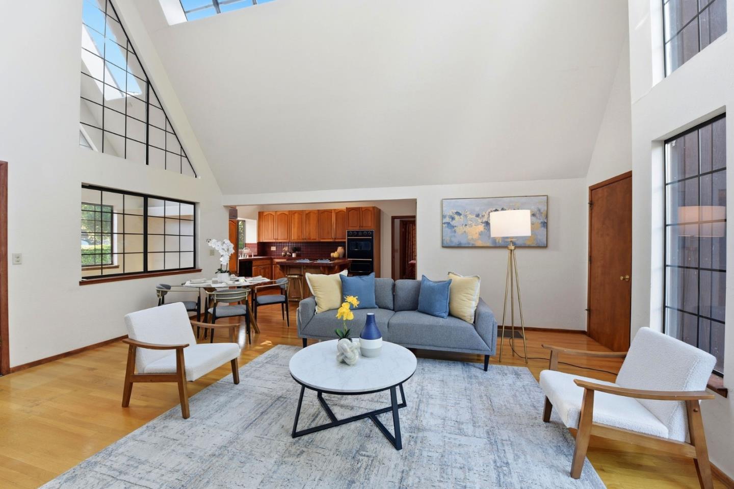 Detail Gallery Image 8 of 61 For 12861 Foothill Ln, Saratoga,  CA 95070 - 3 Beds | 2 Baths