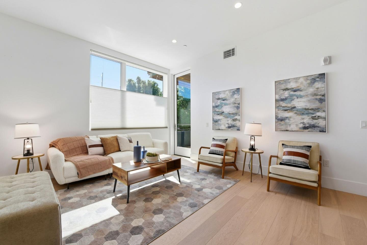 Photo #7: ML82038899 Listing: Photo #7