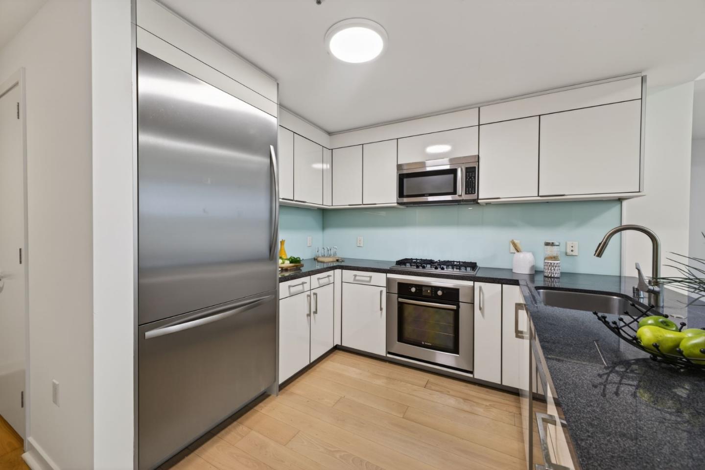 Detail Gallery Image 5 of 41 For 338 Spear St 3a,  San Francisco,  CA 94105 - 2 Beds | 2 Baths