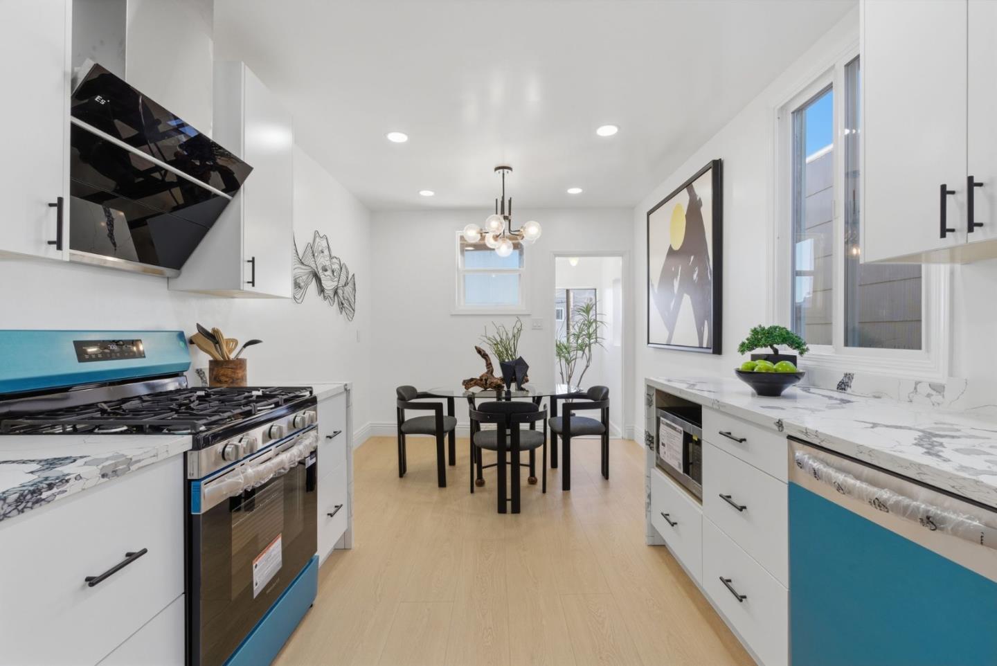 Detail Gallery Image 11 of 41 For 444 Irvington St, Daly City,  CA 94014 - 2 Beds | 2 Baths