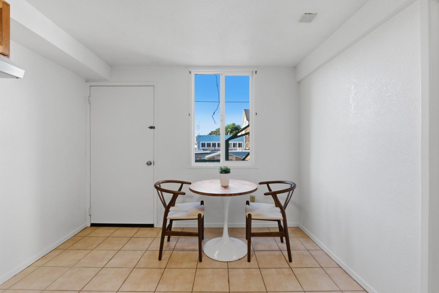 Detail Gallery Image 21 of 41 For 444 Irvington St, Daly City,  CA 94014 - 2 Beds | 2 Baths