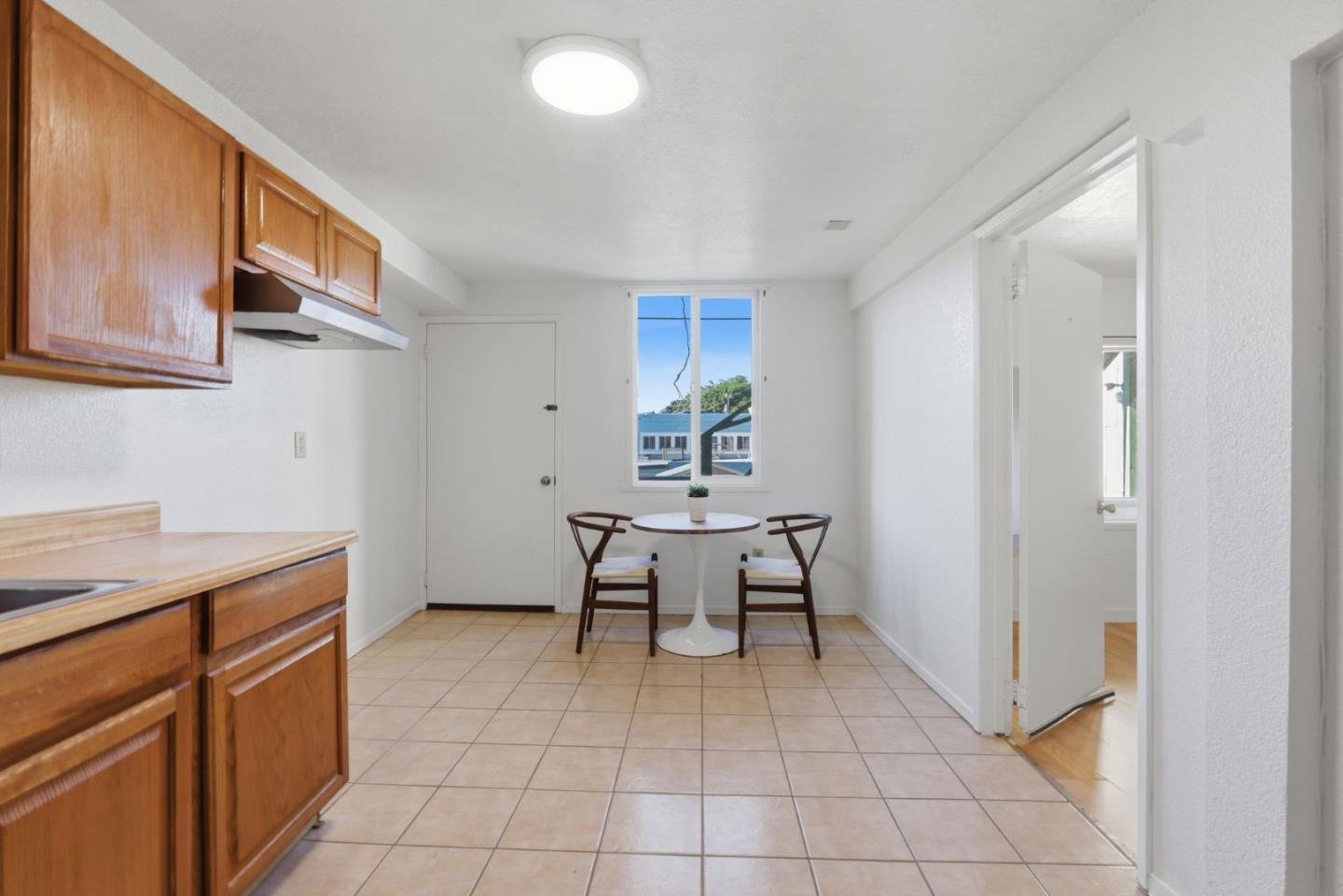 Detail Gallery Image 27 of 41 For 444 Irvington St, Daly City,  CA 94014 - 2 Beds | 2 Baths