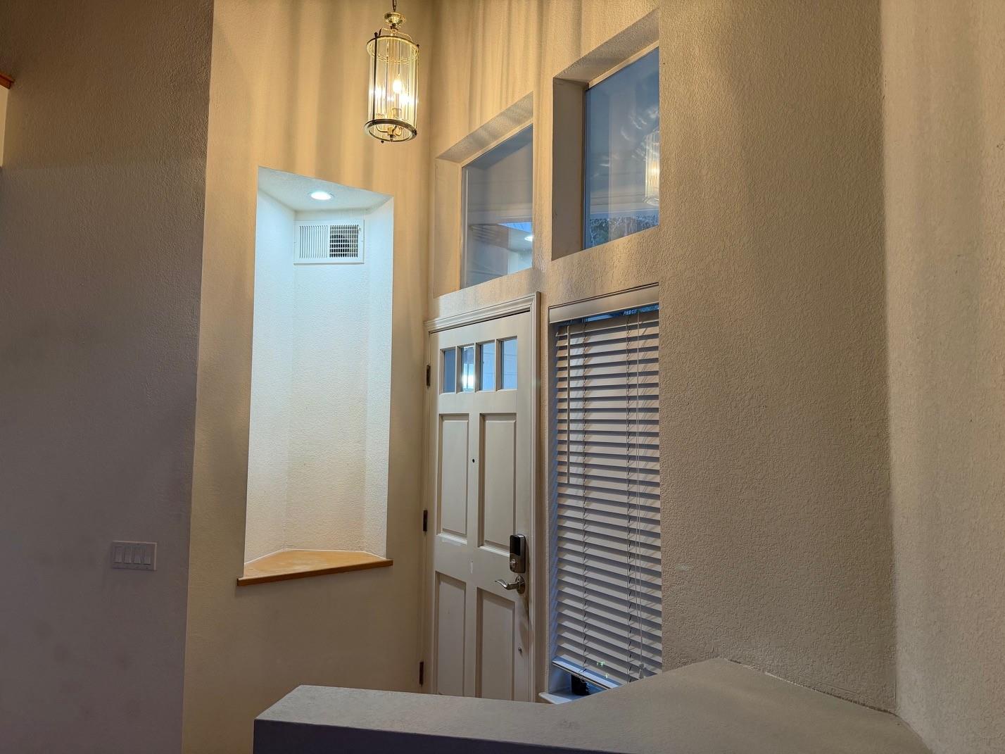 Detail Gallery Image 5 of 36 For 5417 Ridgewood Dr, Fremont,  CA 94555 - 2 Beds | 2/1 Baths