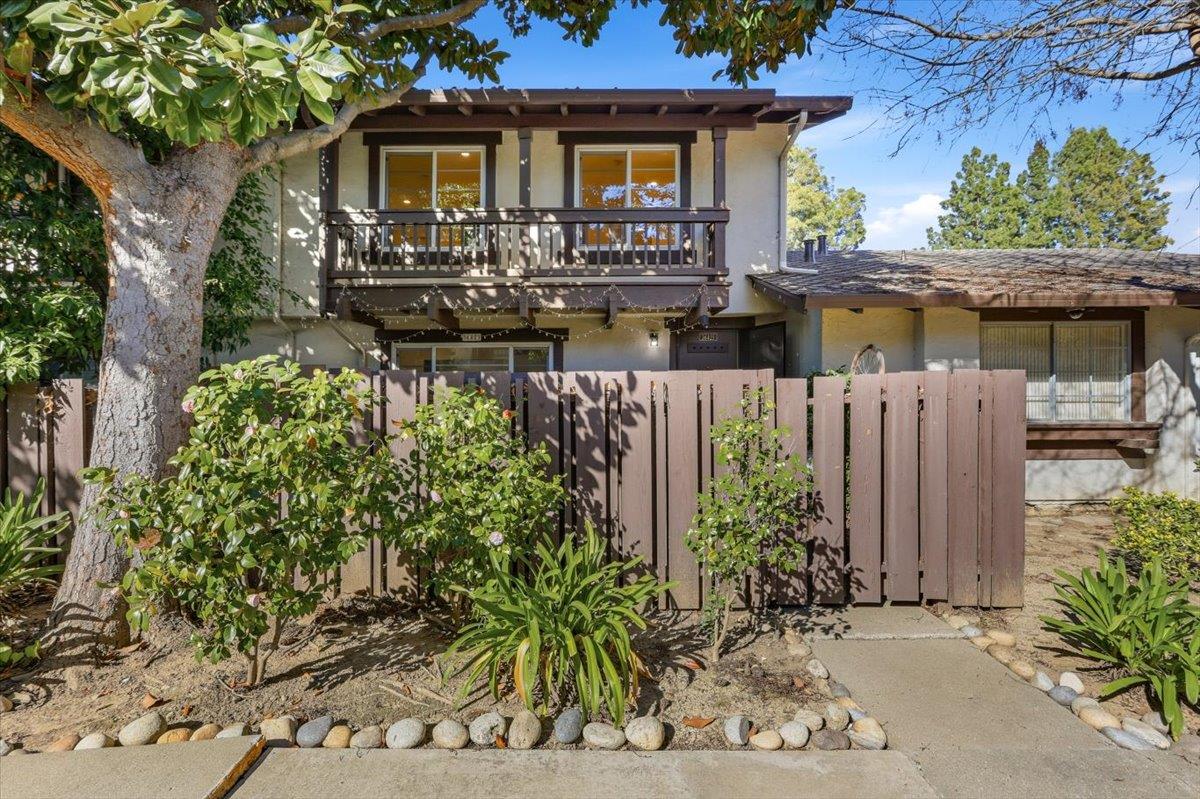 Detail Gallery Image 2 of 77 For 36421 Bendel Ter, Fremont,  CA 94536 - 3 Beds | 1/1 Baths