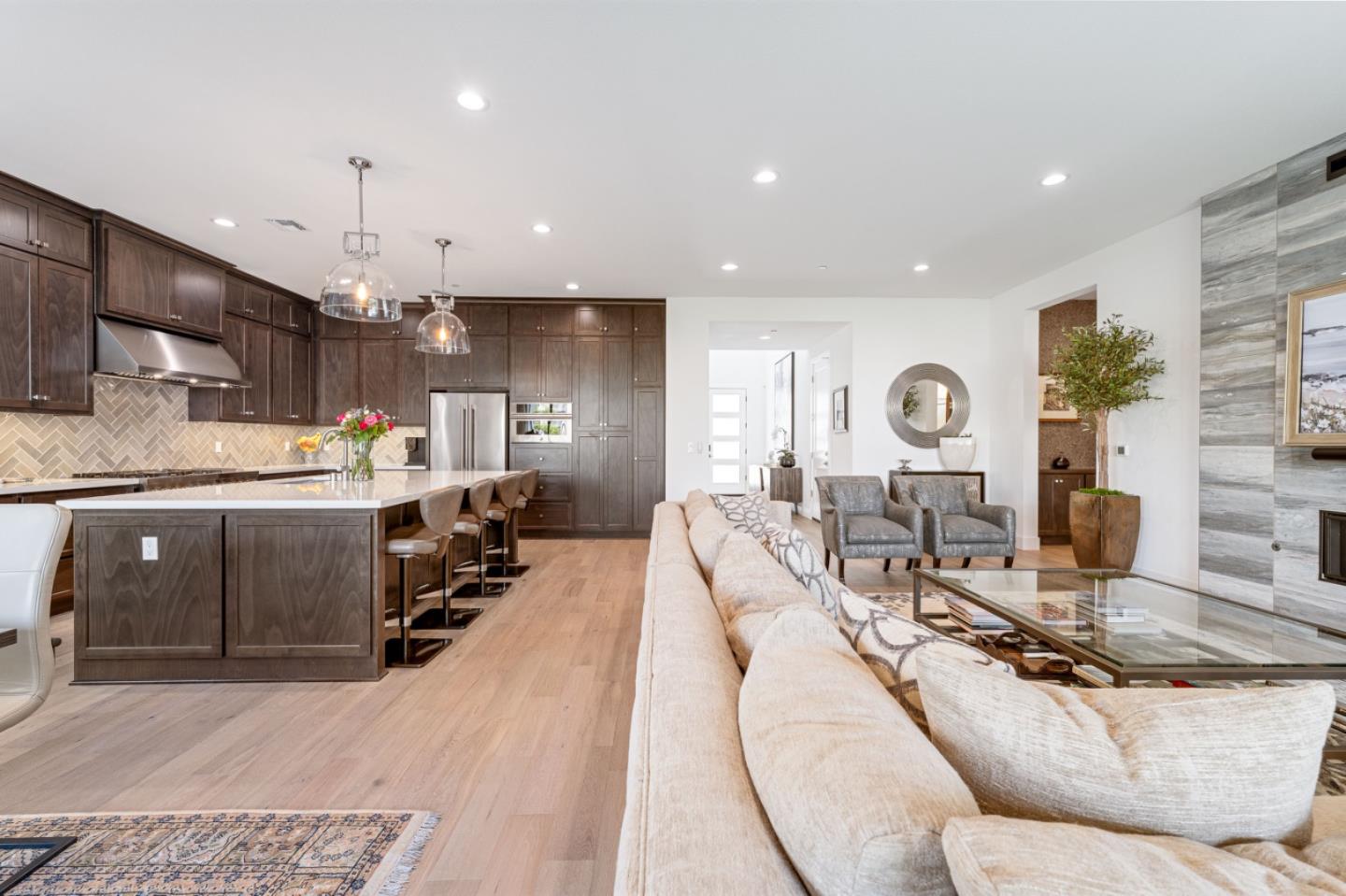 Detail Gallery Image 10 of 66 For 2409 Schooner Ave, Marina,  CA 93933 - 4 Beds | 3/1 Baths