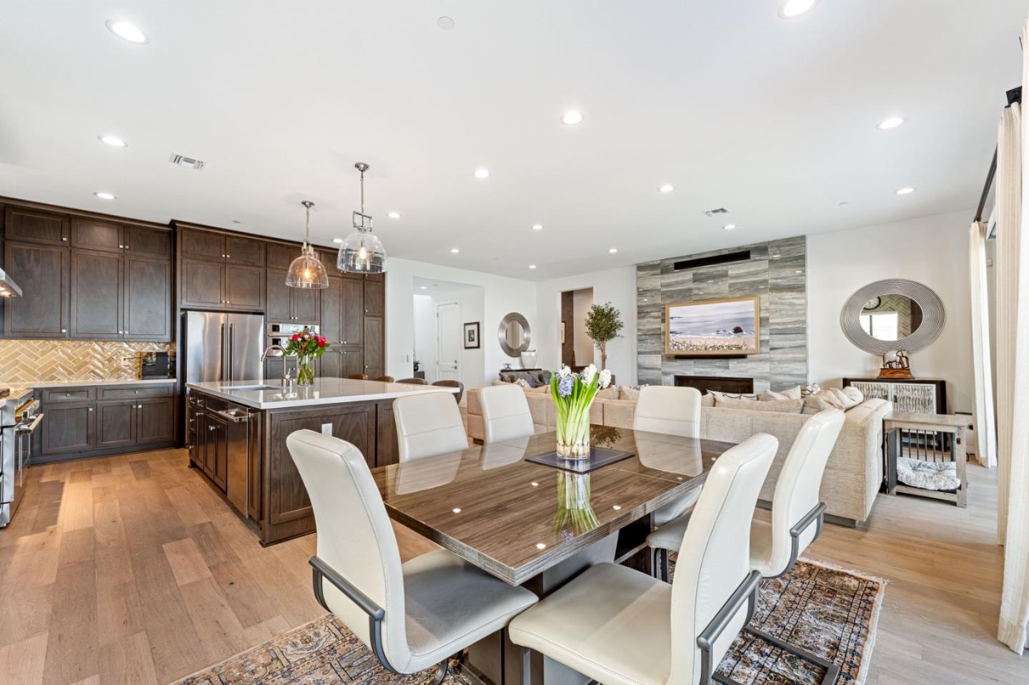 Detail Gallery Image 13 of 66 For 2409 Schooner Ave, Marina,  CA 93933 - 4 Beds | 3/1 Baths