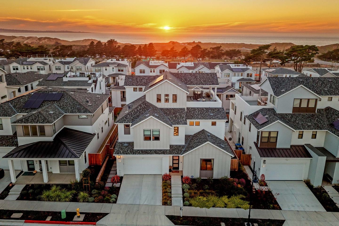 Detail Gallery Image 67 of 69 For 2409 Schooner Ave, Marina,  CA 93933 - 4 Beds | 3/1 Baths