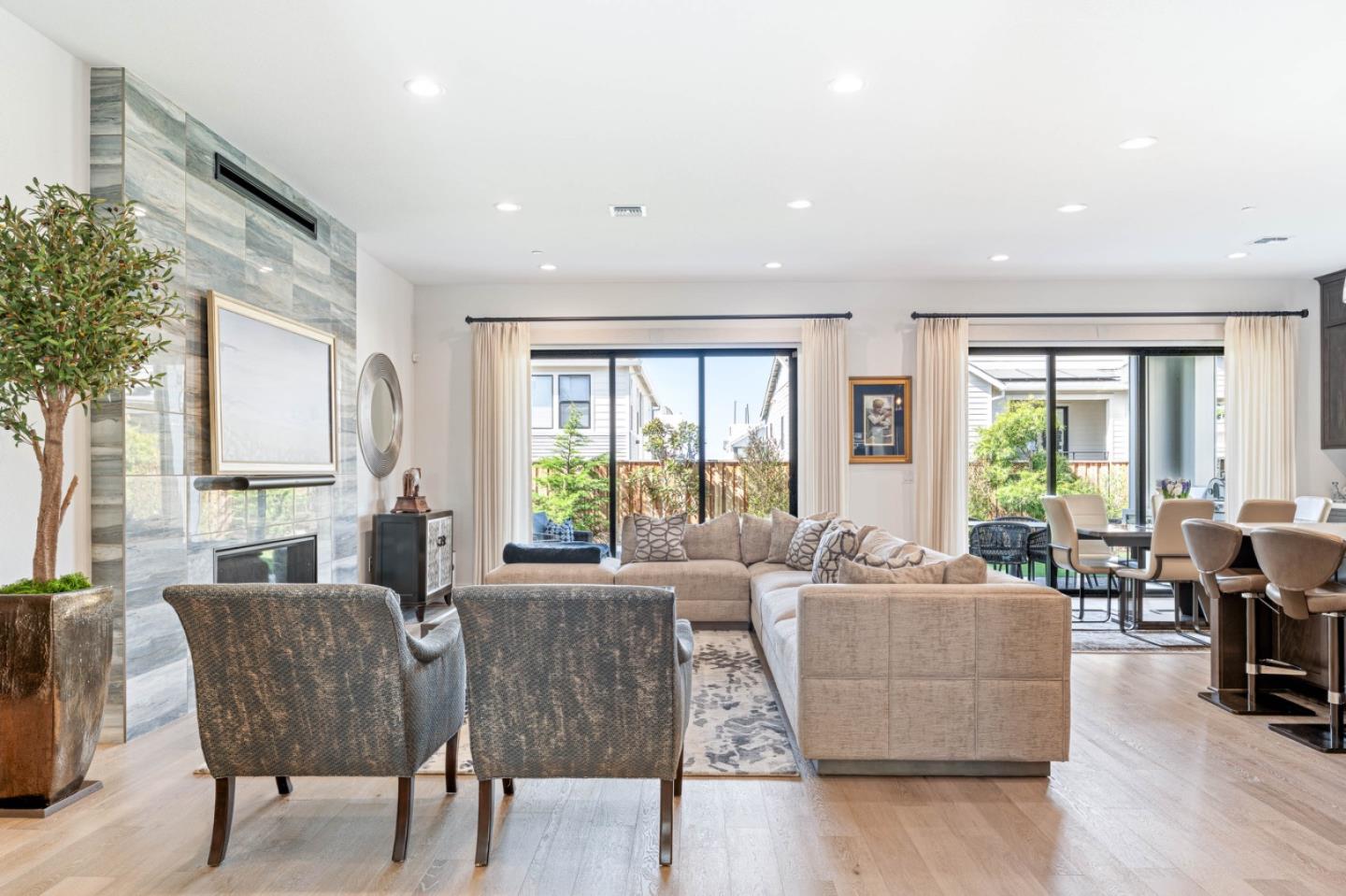 Detail Gallery Image 7 of 66 For 2409 Schooner Ave, Marina,  CA 93933 - 4 Beds | 3/1 Baths