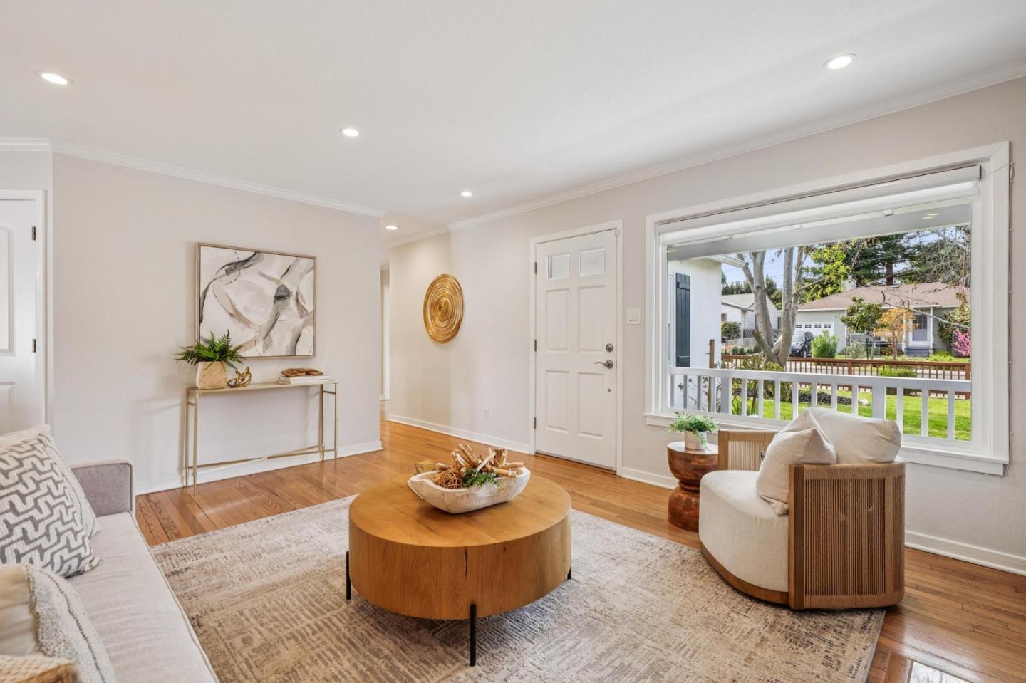 Detail Gallery Image 5 of 27 For 901 Chevy St, Belmont,  CA 94002 - 3 Beds | 2 Baths