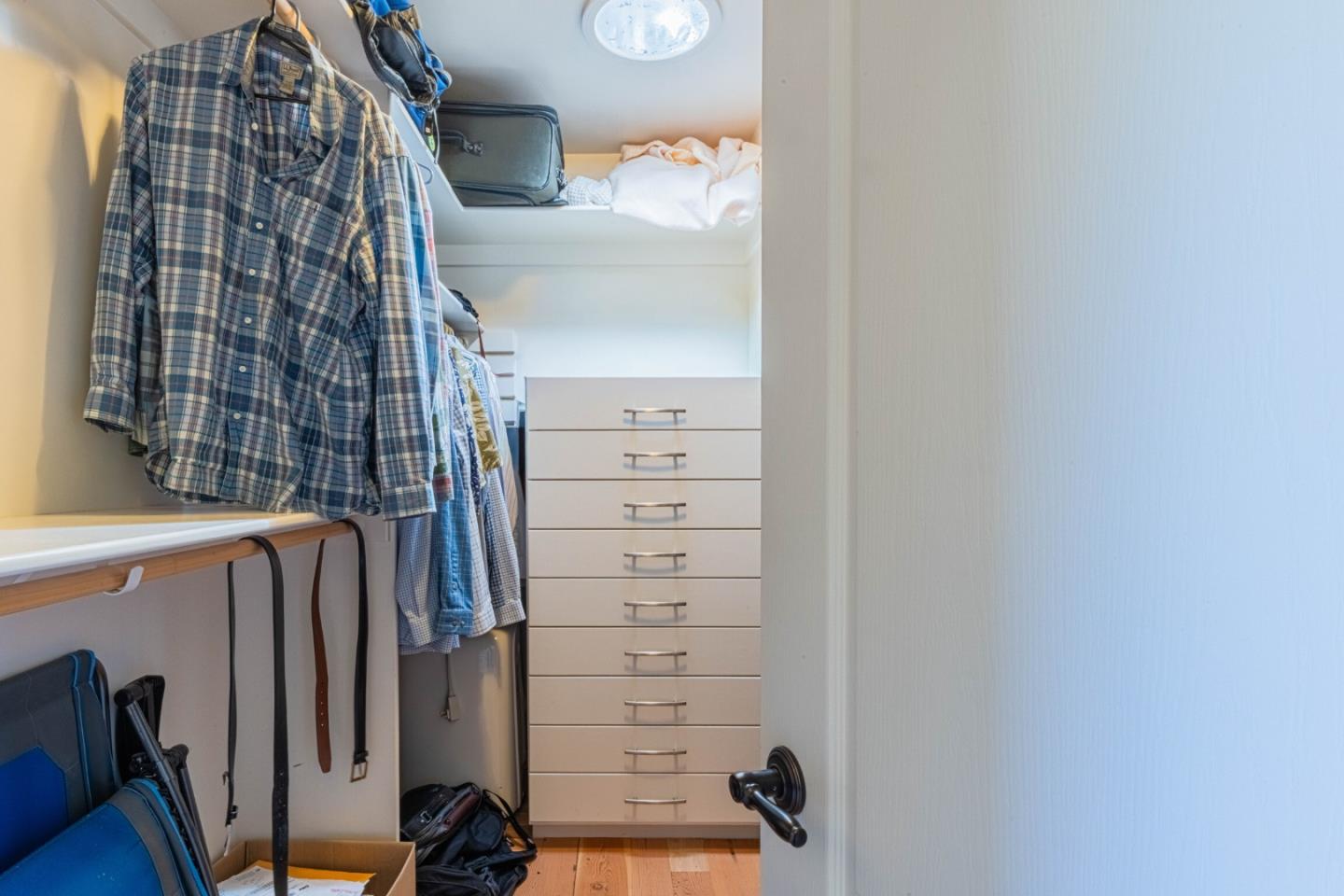 Detail Gallery Image 31 of 39 For 169 Old Stage Rd, Salinas,  CA 93908 - 3 Beds | 2/1 Baths