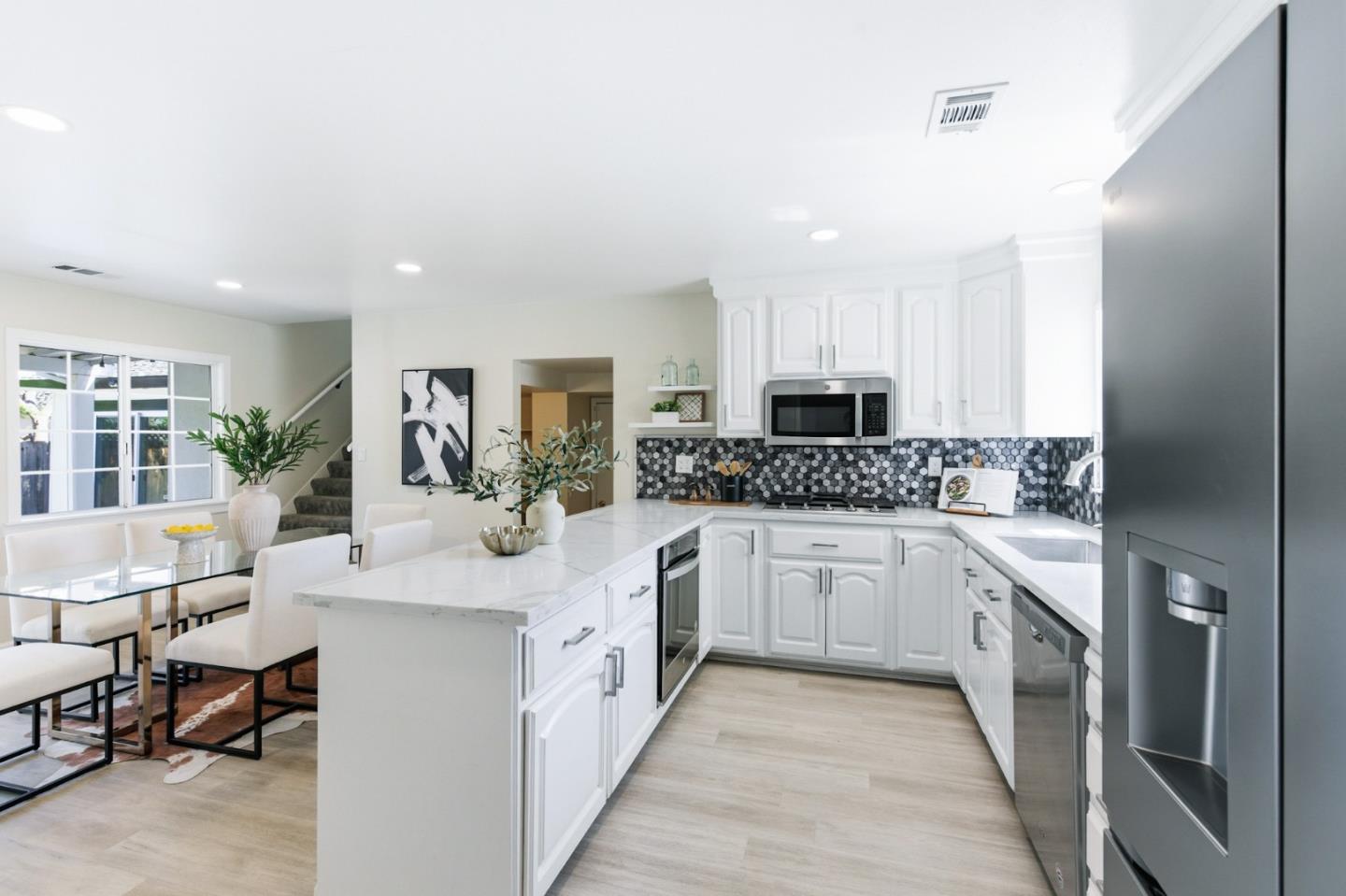 Detail Gallery Image 12 of 70 For 3417 Cooper Dr, Santa Clara,  CA 95051 - 4 Beds | 2/1 Baths