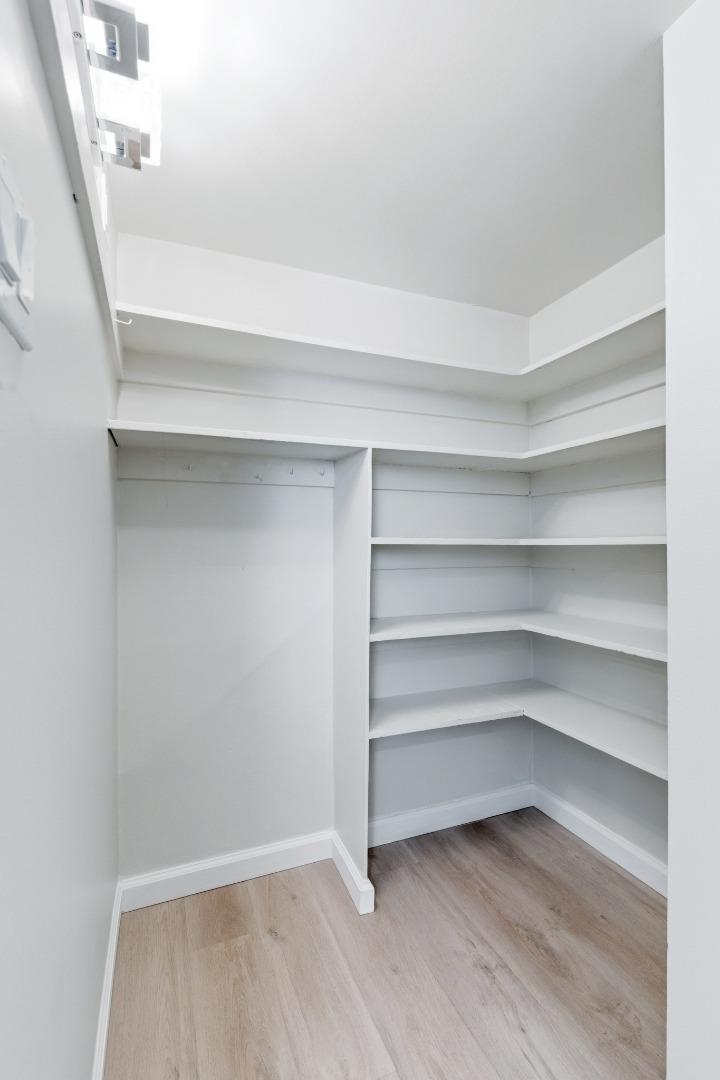 Detail Gallery Image 23 of 70 For 3417 Cooper Dr, Santa Clara,  CA 95051 - 4 Beds | 2/1 Baths