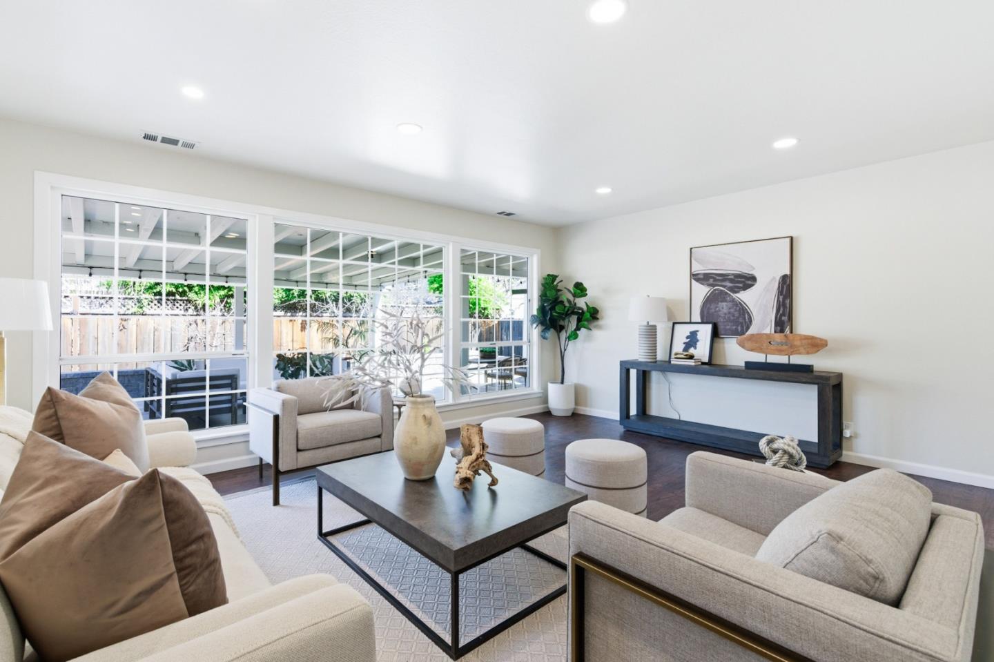 Detail Gallery Image 6 of 70 For 3417 Cooper Dr, Santa Clara,  CA 95051 - 4 Beds | 2/1 Baths