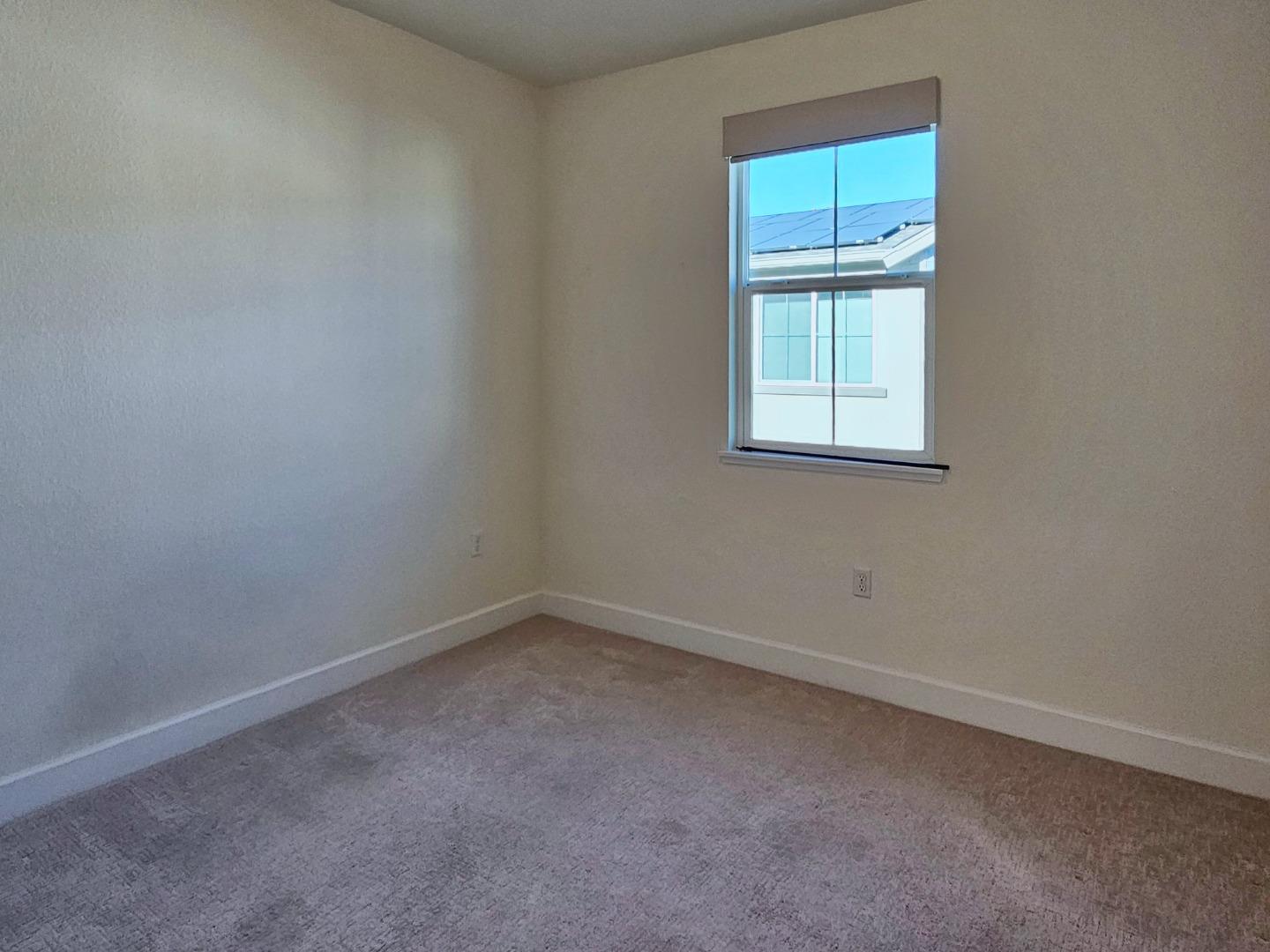 Detail Gallery Image 13 of 22 For 1746 Pedrozzi Cmn, Livermore,  CA 94551 - 4 Beds | 3/1 Baths