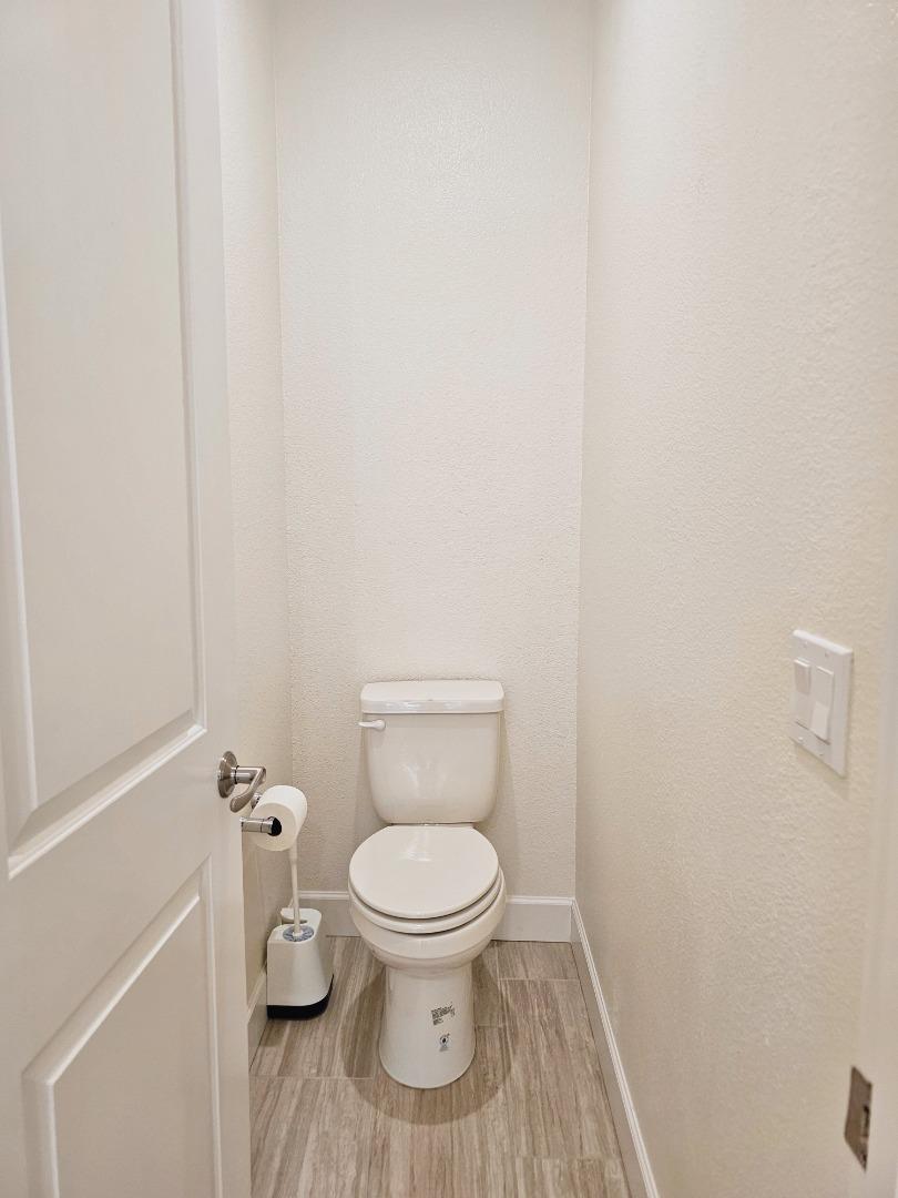 Detail Gallery Image 16 of 22 For 1746 Pedrozzi Cmn, Livermore,  CA 94551 - 4 Beds | 3/1 Baths