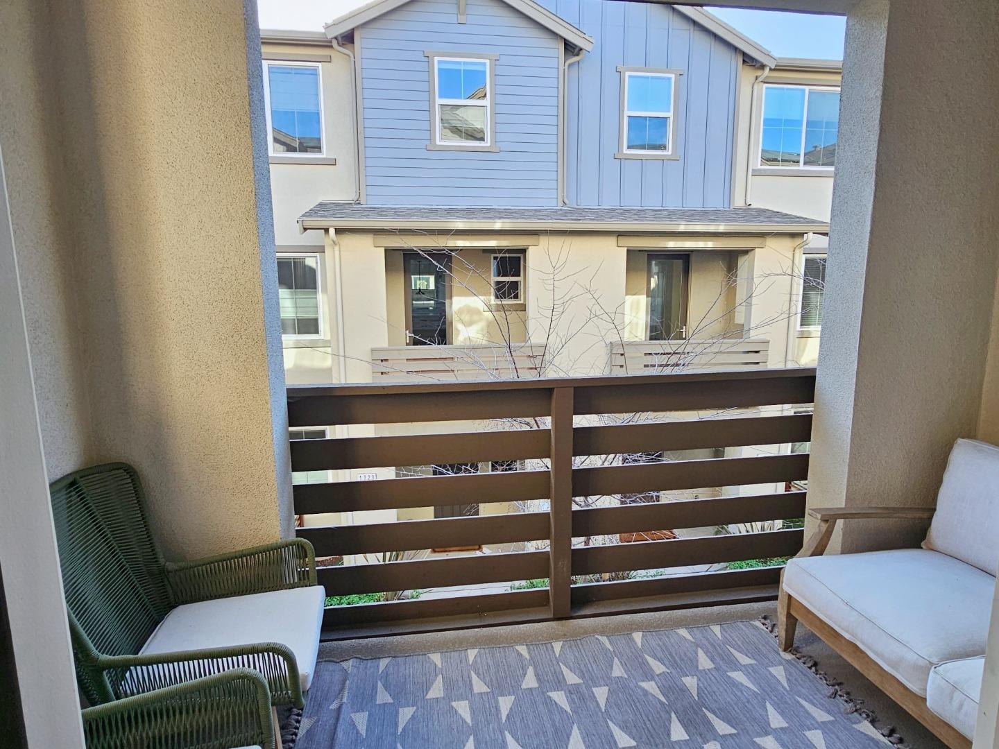 Detail Gallery Image 7 of 22 For 1746 Pedrozzi Cmn, Livermore,  CA 94551 - 4 Beds | 3/1 Baths