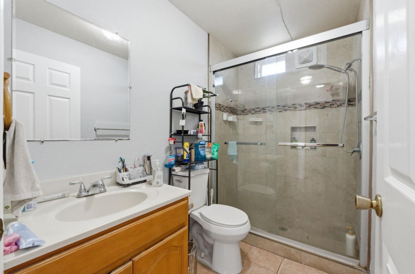 Detail Gallery Image 12 of 24 For 1303-05 Danube Way, San Jose,  CA 95116 - – Beds | – Baths