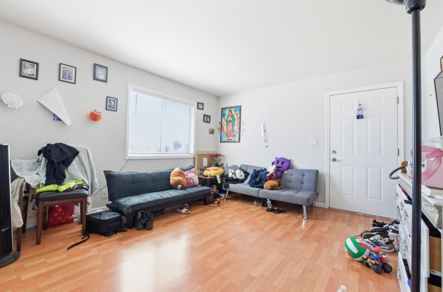 Detail Gallery Image 14 of 24 For 1303-05 Danube Way, San Jose,  CA 95116 - – Beds | – Baths