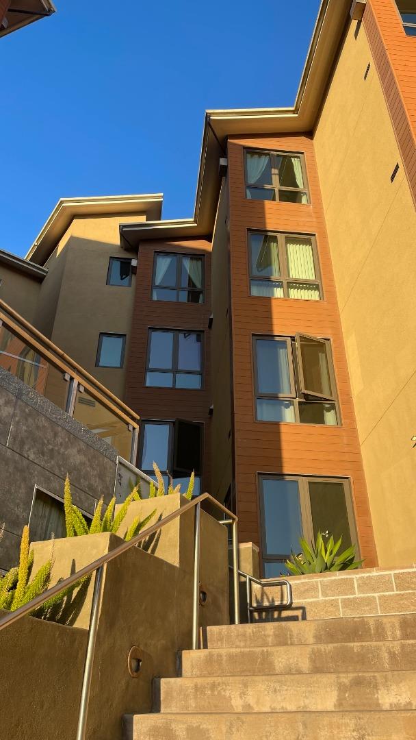 Detail Gallery Image 3 of 24 For 3535 Wawona St #513,  San Francisco,  CA 94116 - 2 Beds | 2 Baths