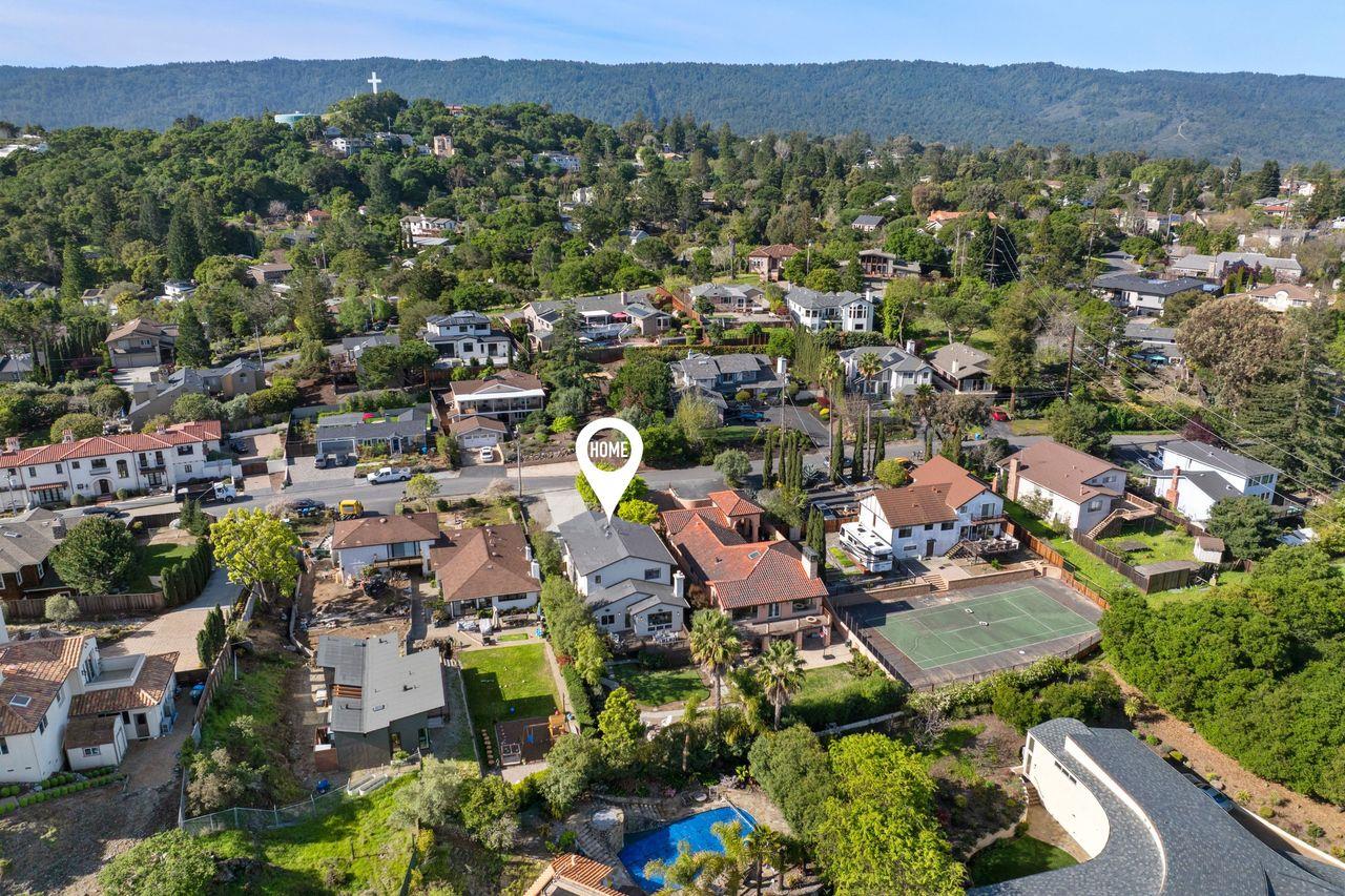 Detail Gallery Image 40 of 43 For 731 Lakemead Way, Redwood City,  CA 94062 - 4 Beds | 2/1 Baths