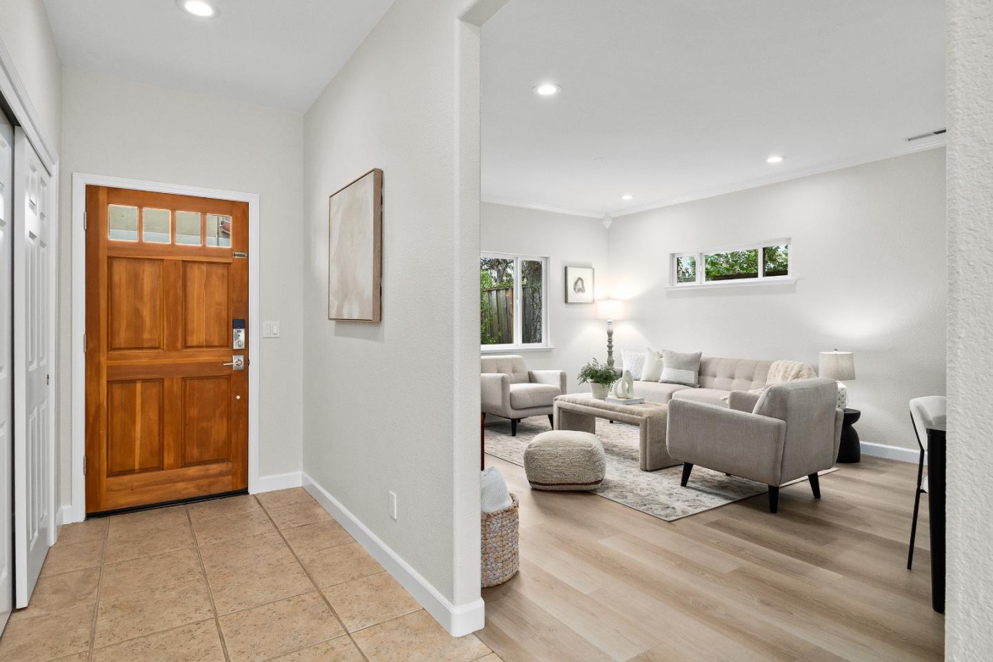 Detail Gallery Image 15 of 60 For 1576 Heritage Ln, Santa Cruz,  CA 95062 - 4 Beds | 3/1 Baths