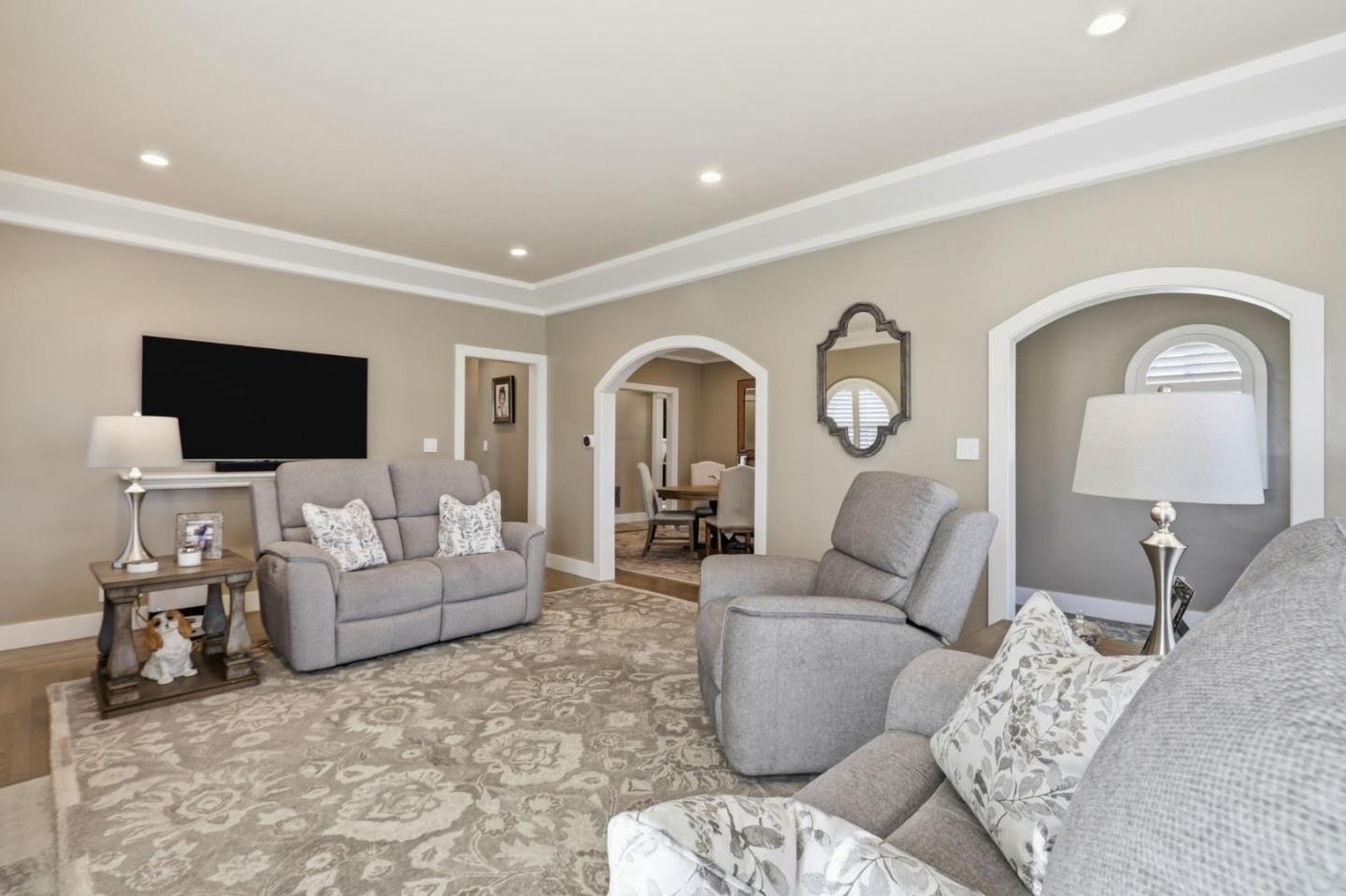 Detail Gallery Image 19 of 72 For 911 Michigan Ave, San Jose,  CA 95125 - 3 Beds | 3 Baths