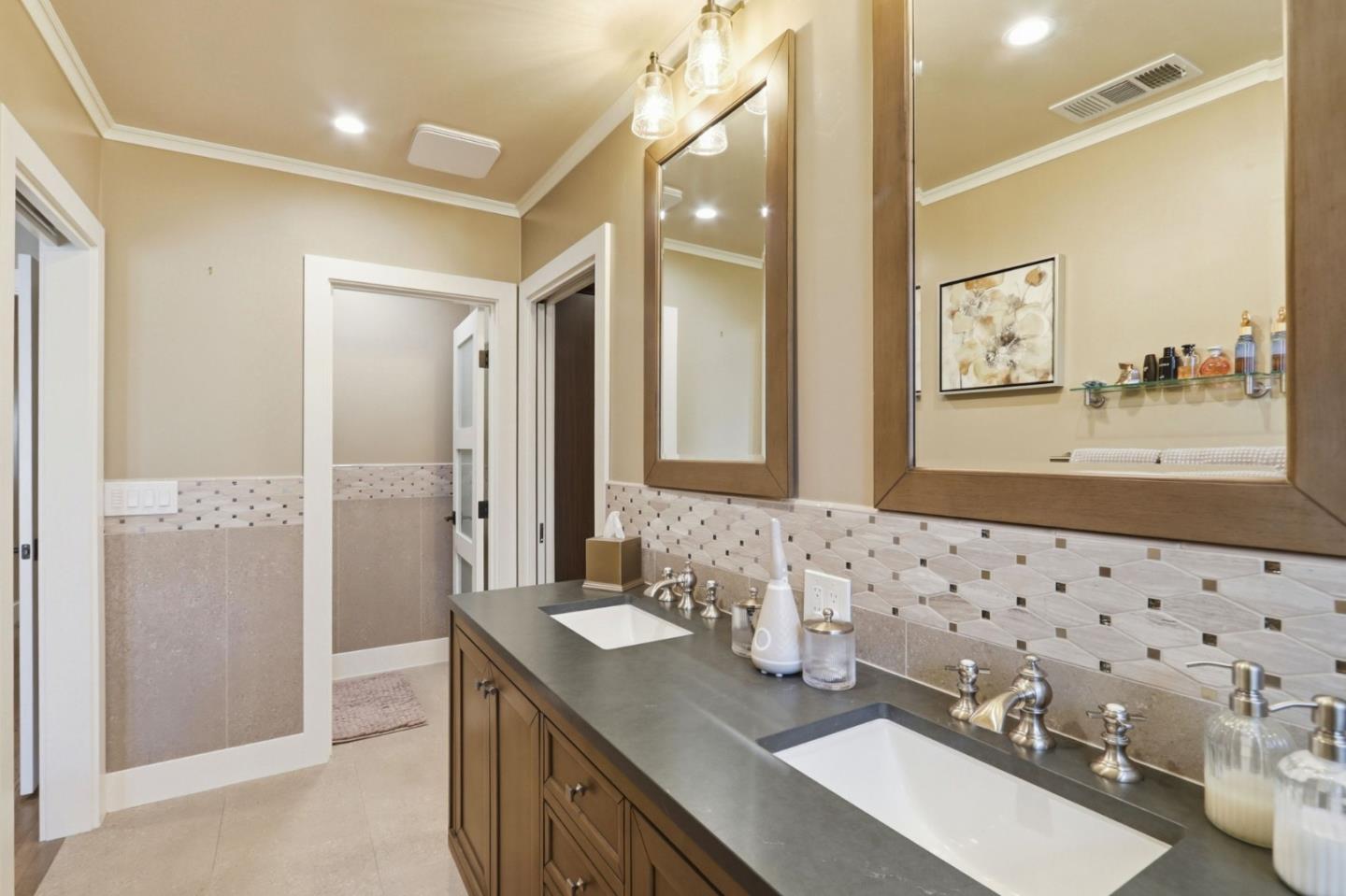 Detail Gallery Image 32 of 72 For 911 Michigan Ave, San Jose,  CA 95125 - 3 Beds | 3 Baths