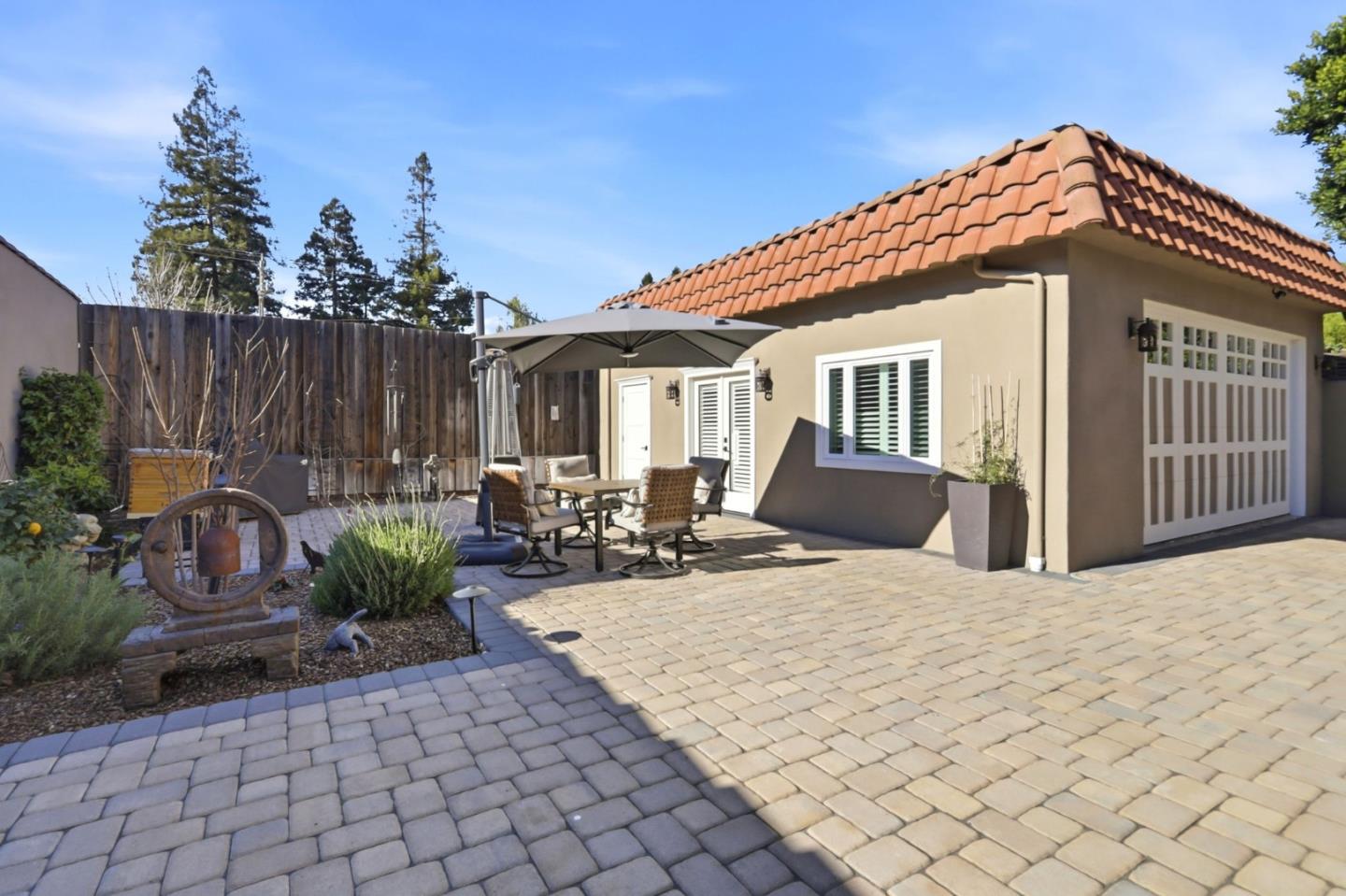 Detail Gallery Image 48 of 72 For 911 Michigan Ave, San Jose,  CA 95125 - 3 Beds | 3 Baths