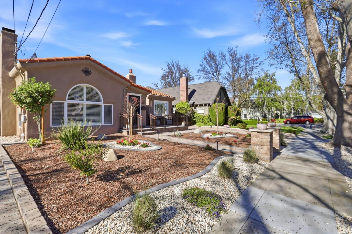 Detail Gallery Image 5 of 72 For 911 Michigan Ave, San Jose,  CA 95125 - 3 Beds | 3 Baths