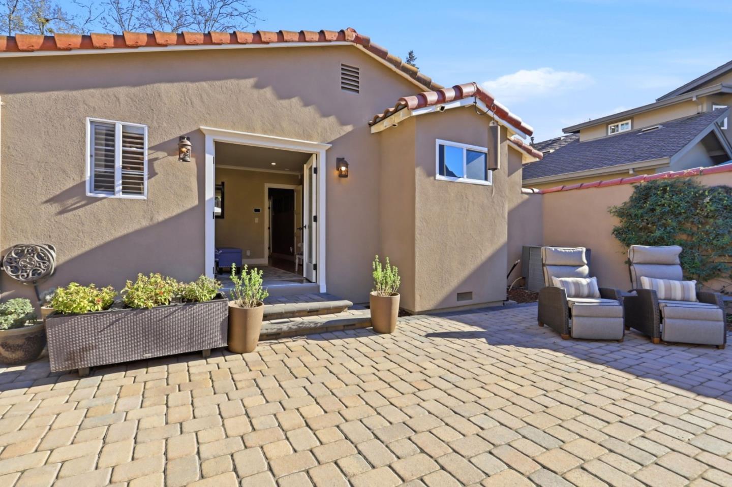 Detail Gallery Image 51 of 72 For 911 Michigan Ave, San Jose,  CA 95125 - 3 Beds | 3 Baths