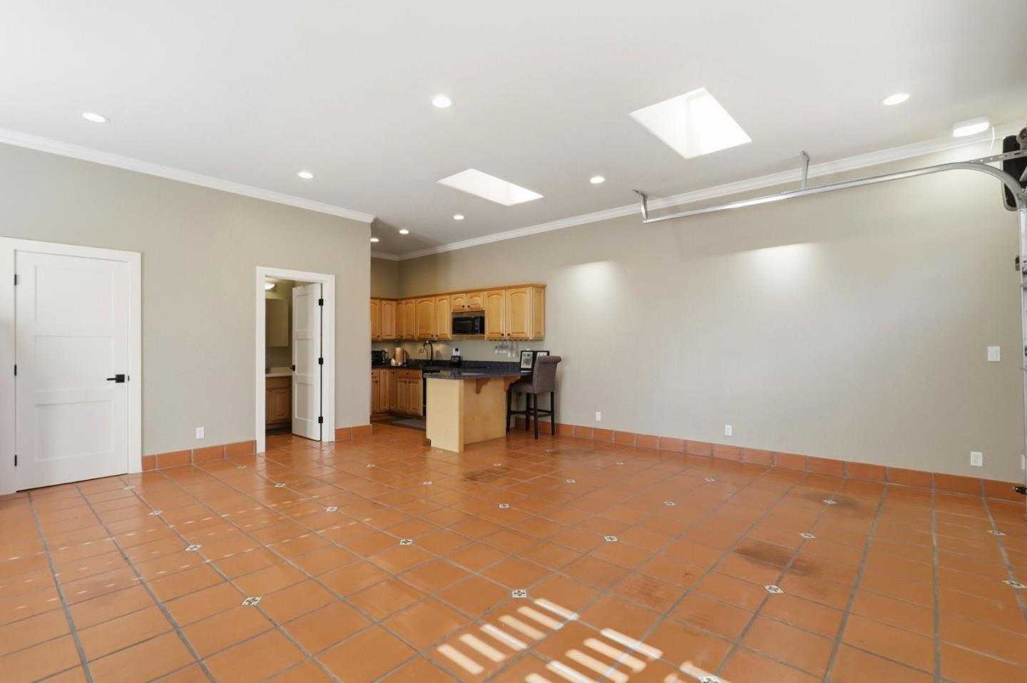 Detail Gallery Image 56 of 72 For 911 Michigan Ave, San Jose,  CA 95125 - 3 Beds | 3 Baths