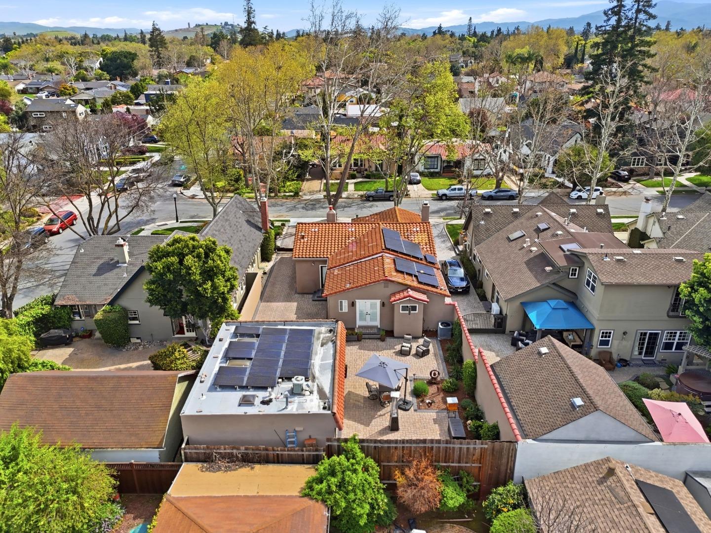 Detail Gallery Image 67 of 72 For 911 Michigan Ave, San Jose,  CA 95125 - 3 Beds | 3 Baths