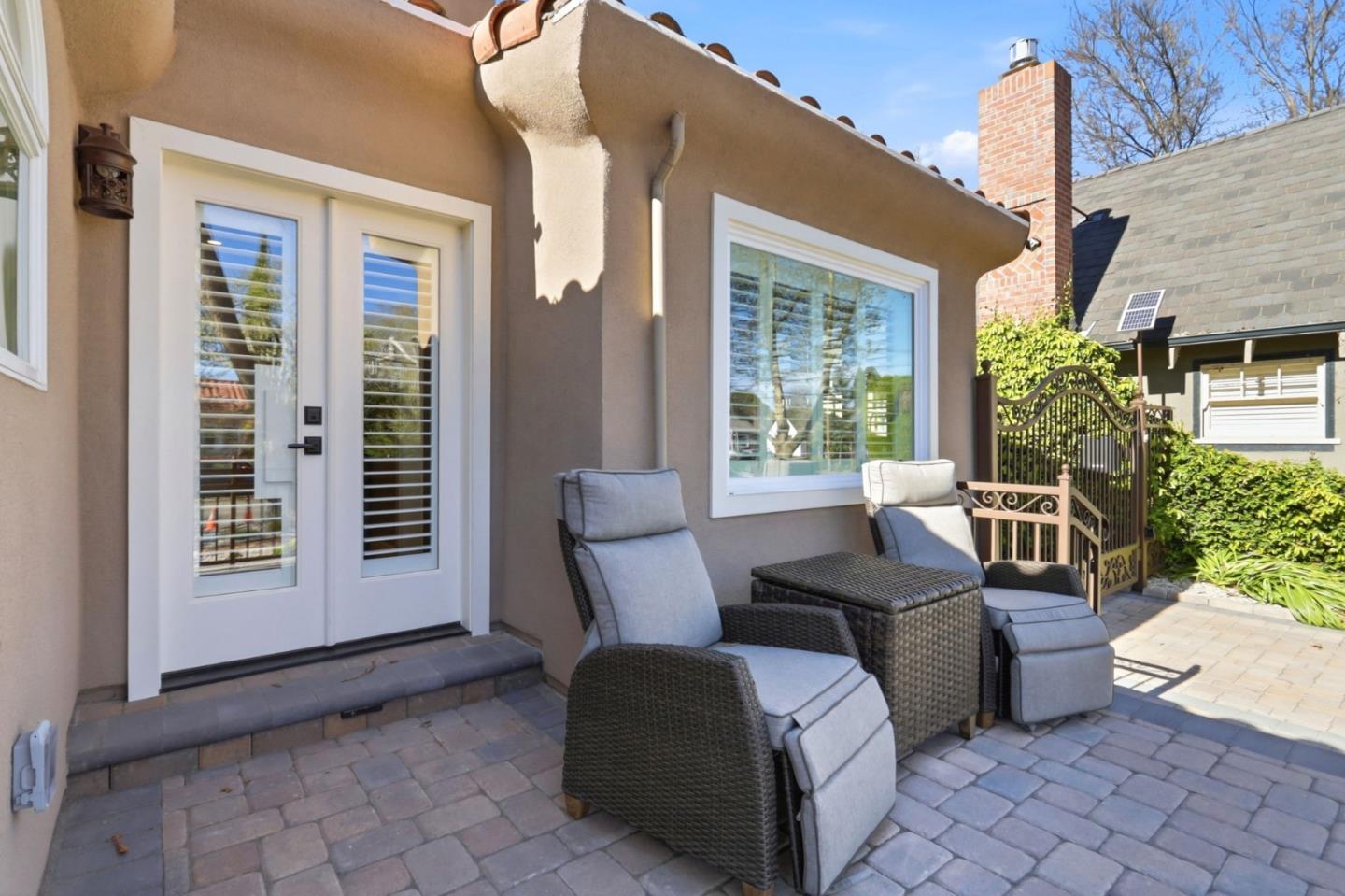 Detail Gallery Image 7 of 72 For 911 Michigan Ave, San Jose,  CA 95125 - 3 Beds | 3 Baths