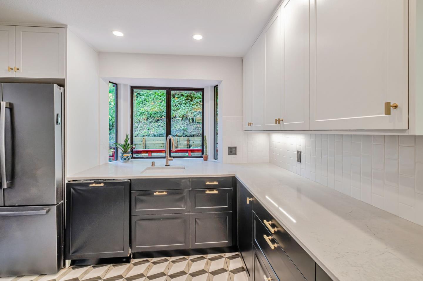 Detail Gallery Image 16 of 47 For 345 Mcgaffigan Mill Rd, Boulder Creek,  CA 95006 - 3 Beds | 3 Baths