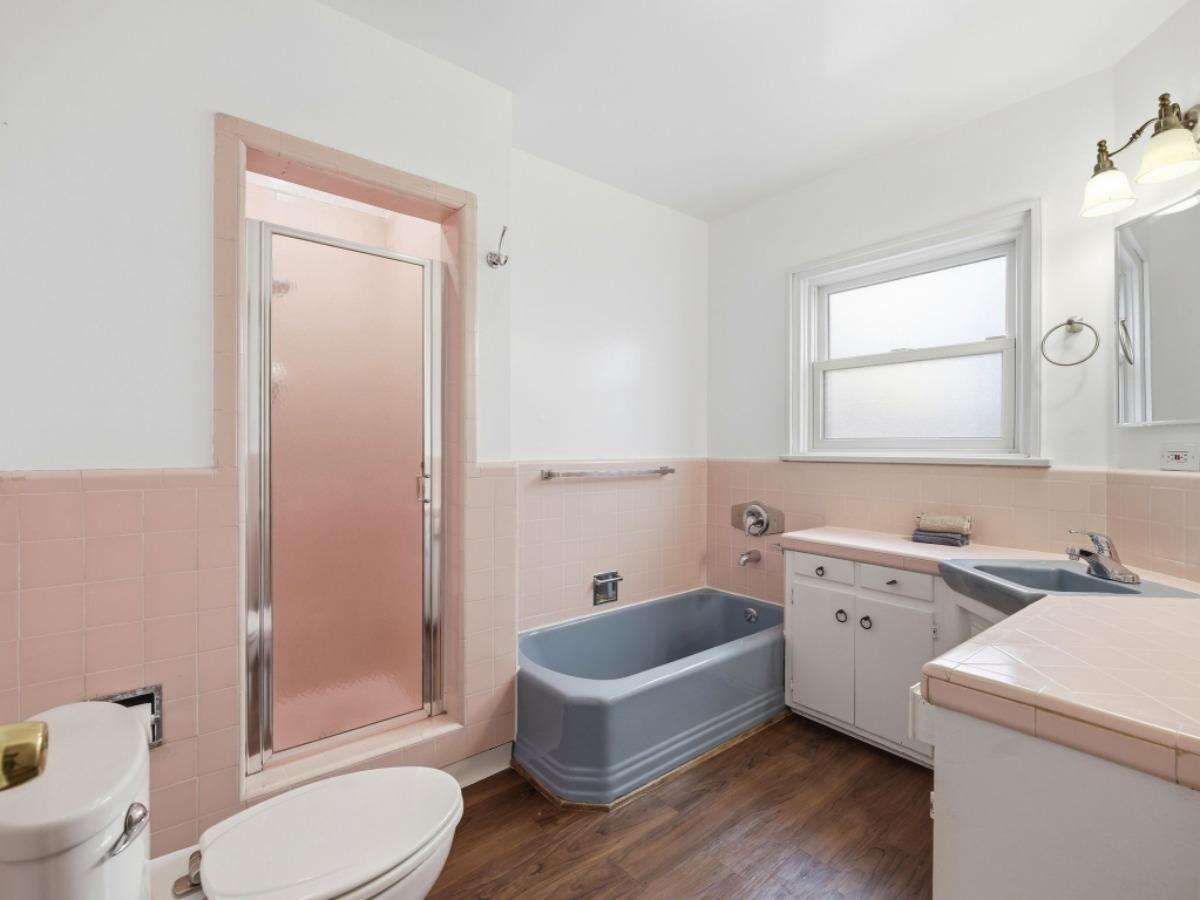 Detail Gallery Image 21 of 27 For 10537 Rochester Ave, Los Angeles,  CA 90024 - 3 Beds | 2 Baths