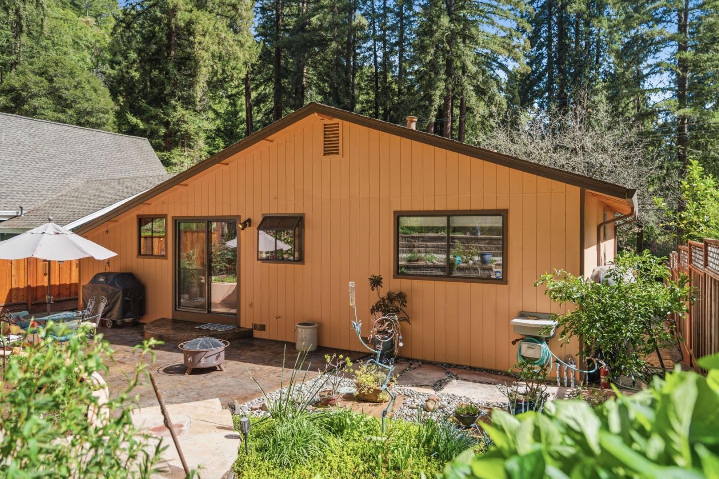 Detail Gallery Image 34 of 66 For 10931 Sequoia Ave, Felton,  CA 95018 - 2 Beds | 1 Baths