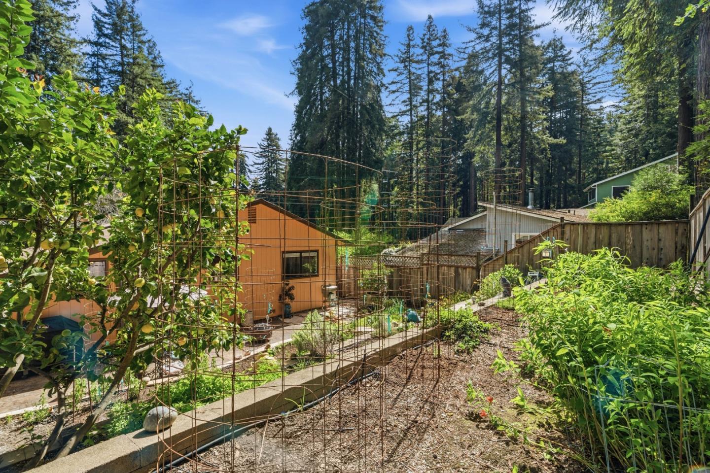 Detail Gallery Image 45 of 66 For 10931 Sequoia Ave, Felton,  CA 95018 - 2 Beds | 1 Baths