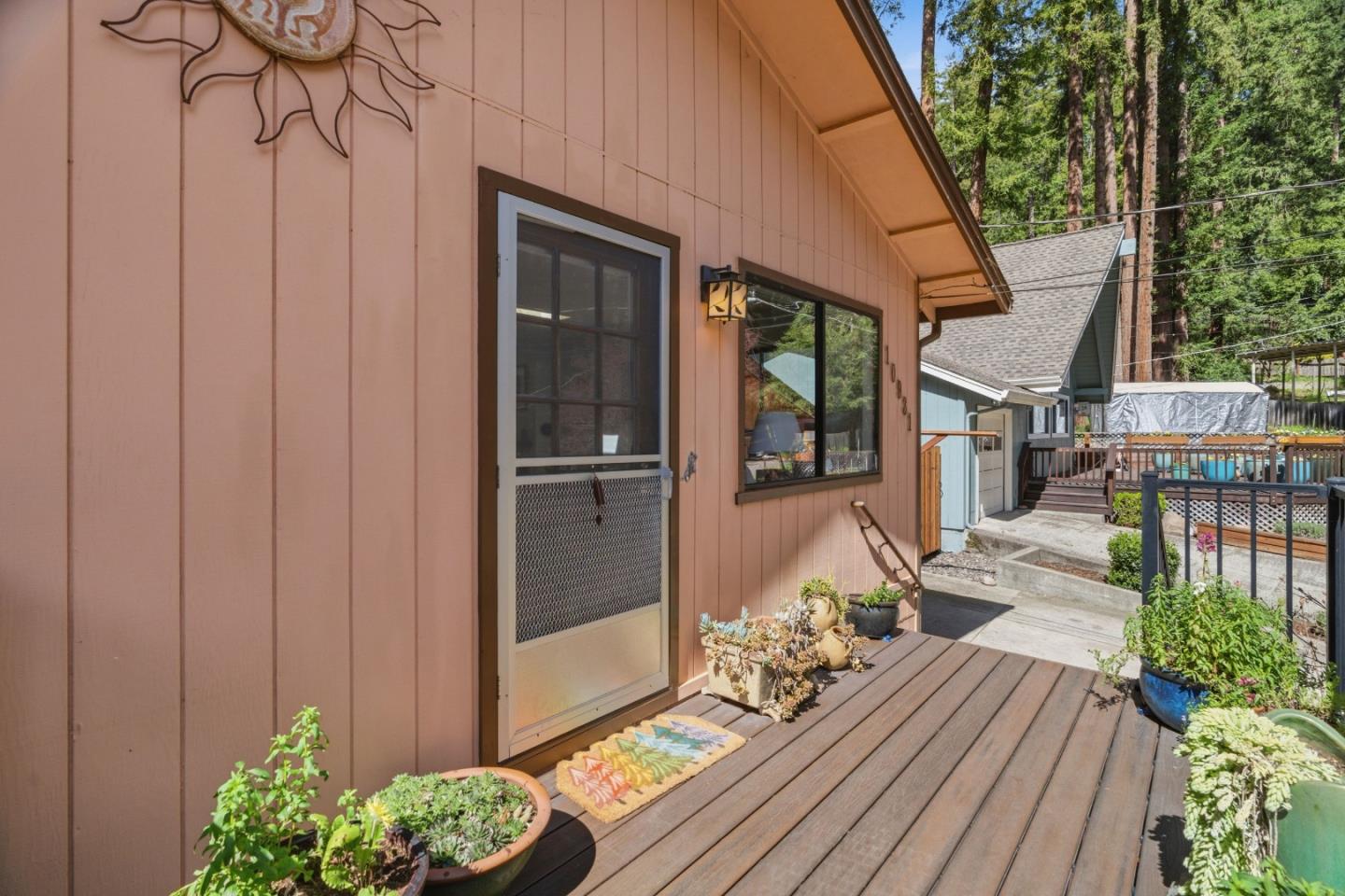 Detail Gallery Image 5 of 66 For 10931 Sequoia Ave, Felton,  CA 95018 - 2 Beds | 1 Baths