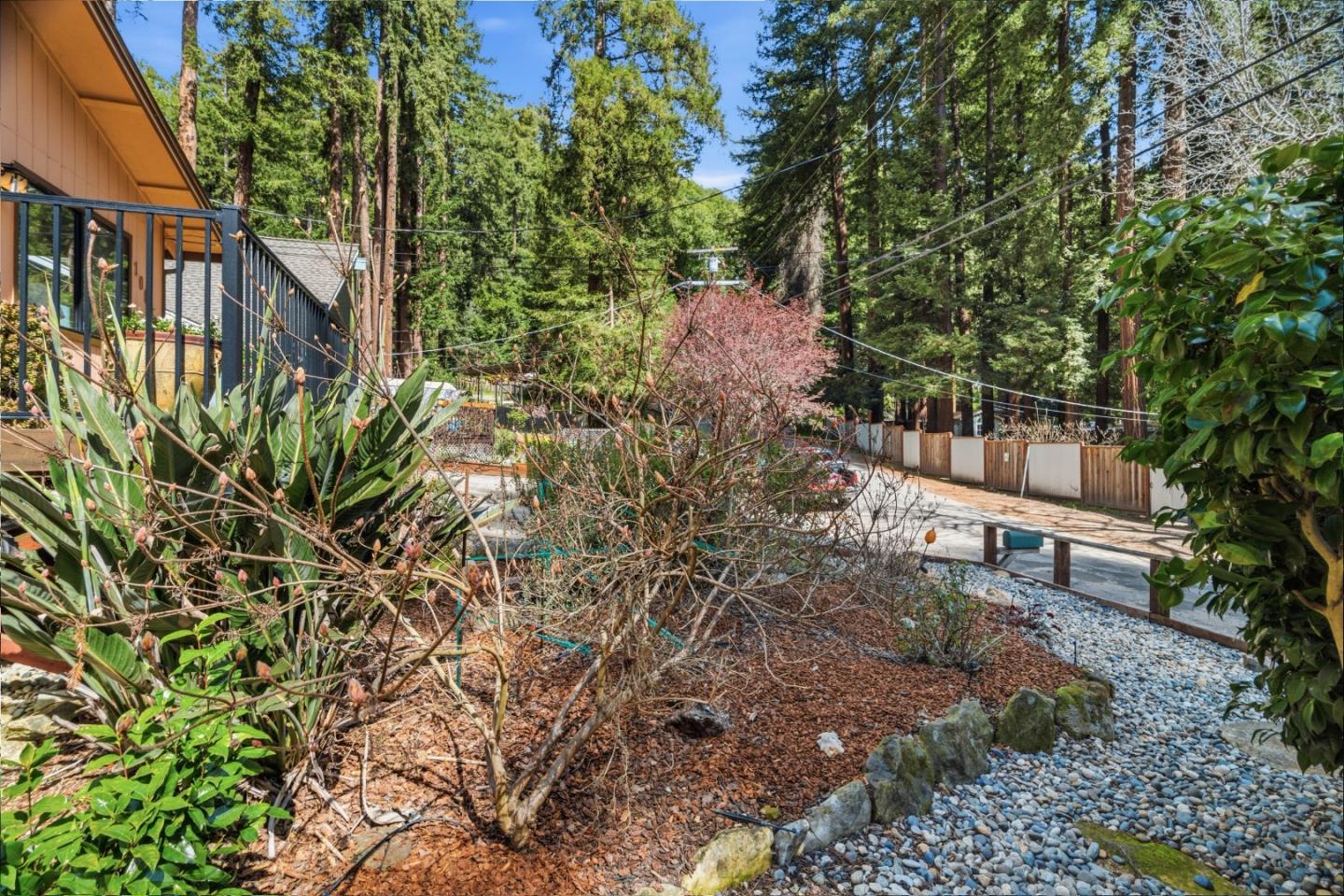 Detail Gallery Image 50 of 66 For 10931 Sequoia Ave, Felton,  CA 95018 - 2 Beds | 1 Baths