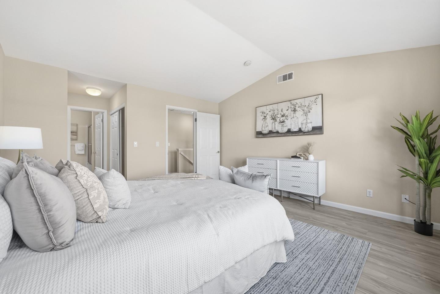 Photo #19: ML82038932 Listing: Photo #19